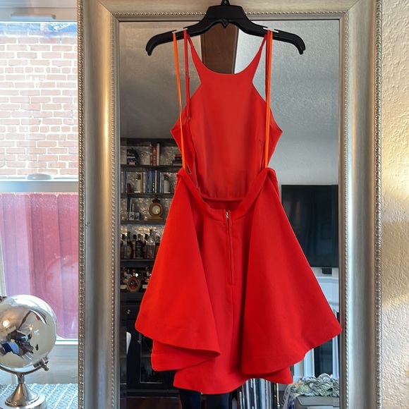 RED BACKLESS MINU DRESS - Picture 9 of 13